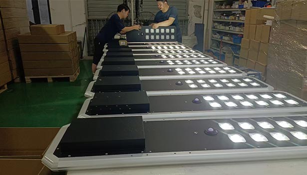 solar street light